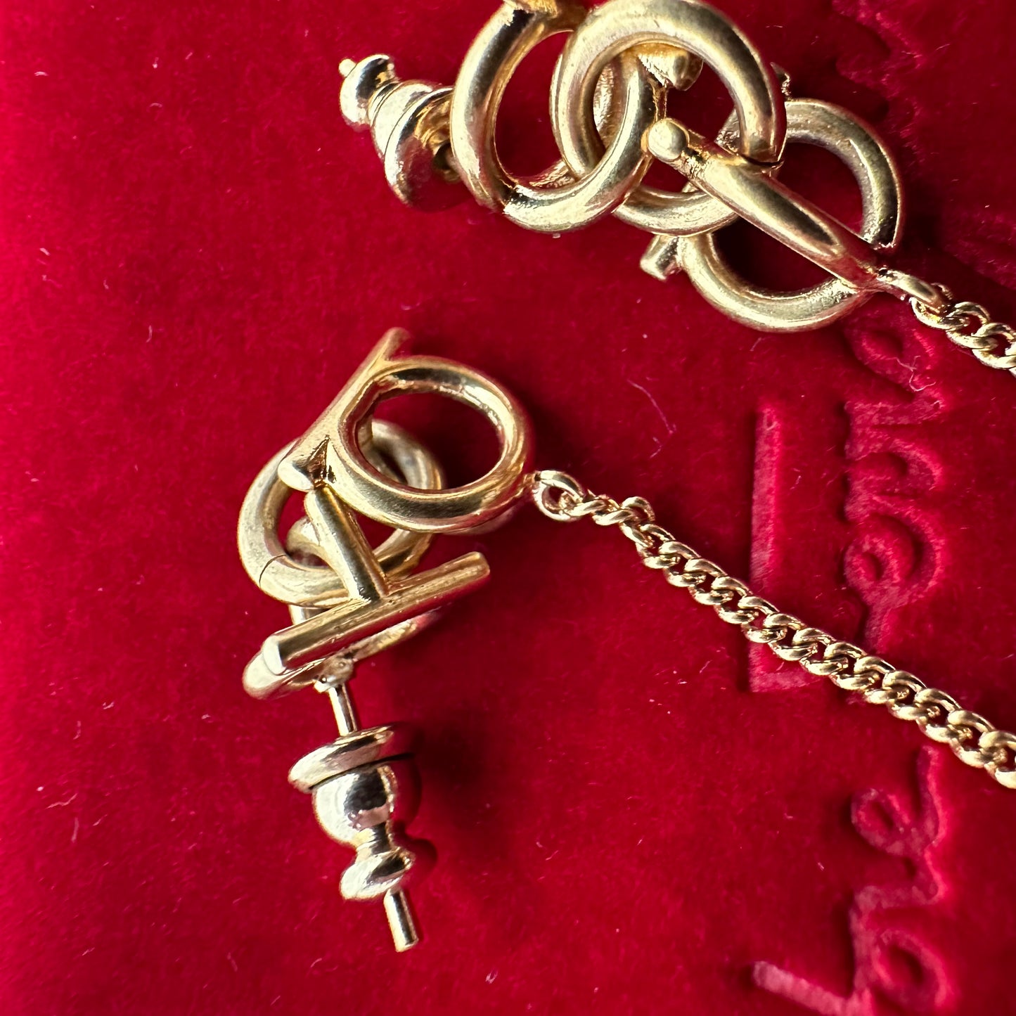 Salvatore Ferragamo Gancini Chain Drop Earrings With Pearl In Gold
