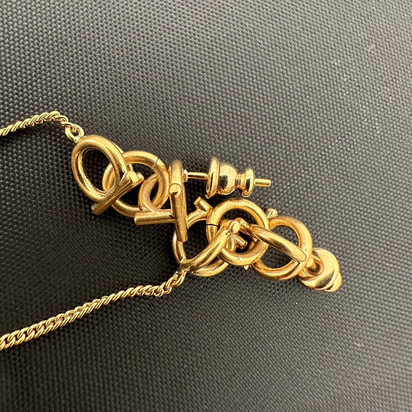 Salvatore Ferragamo Gancini Chain Drop Earrings With Pearl In Gold