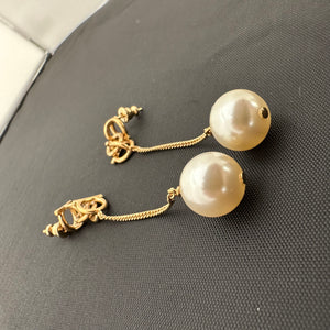 Salvatore Ferragamo Gancini Chain Drop Earrings With Pearl In Gold