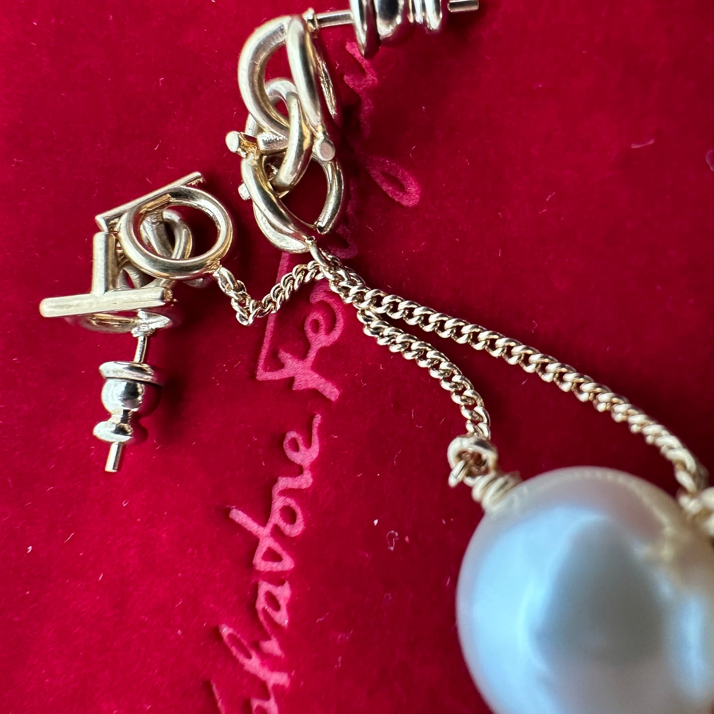Salvatore Ferragamo Gancini Chain Drop Earrings With Pearl In Gold
