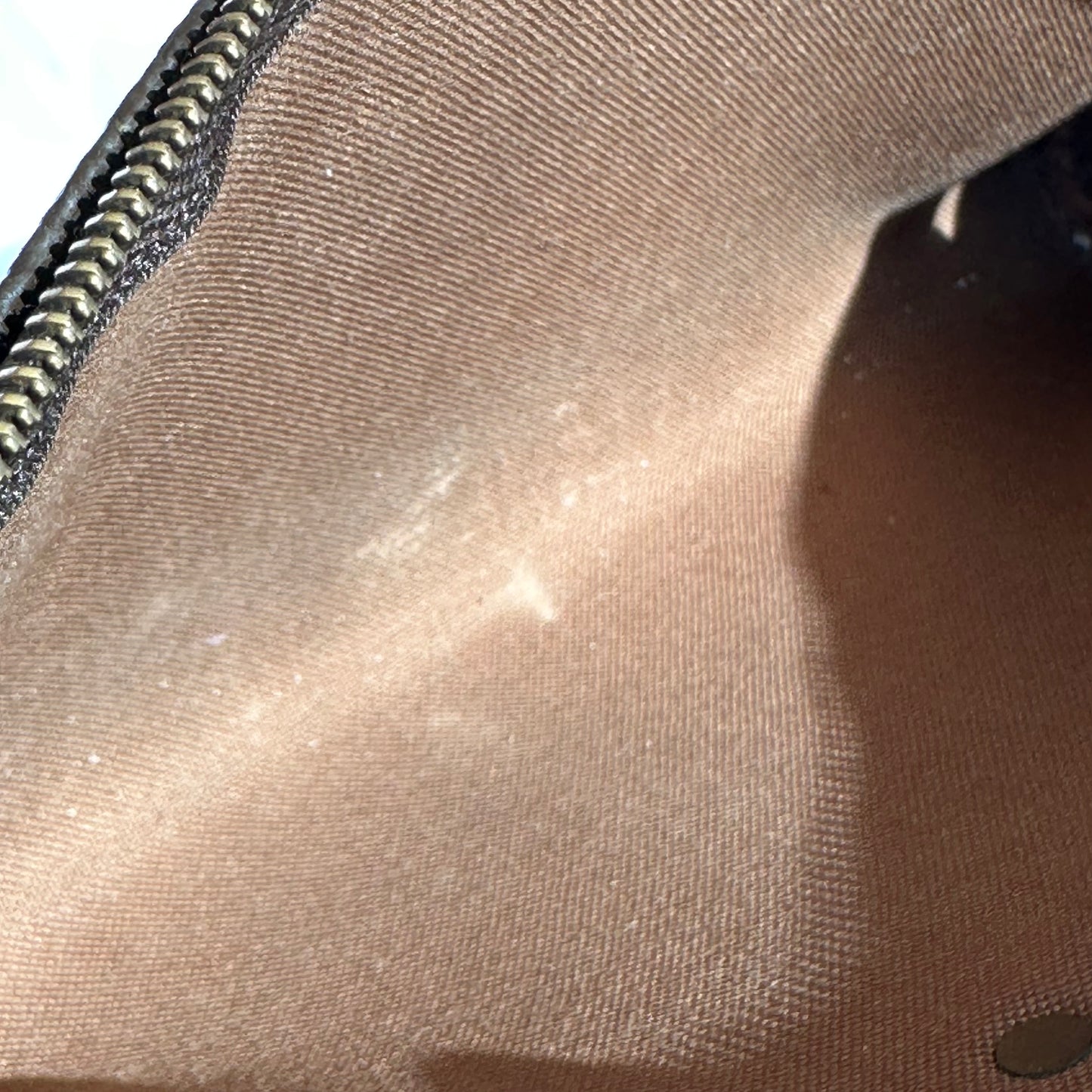 PREOWNED Authentic Louis Vuitton Eva Shoulder Bag Convertible to Crossbody Bag
