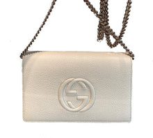 Load image into Gallery viewer, Gucci Soho Wallet with Removable Chain in Ivory