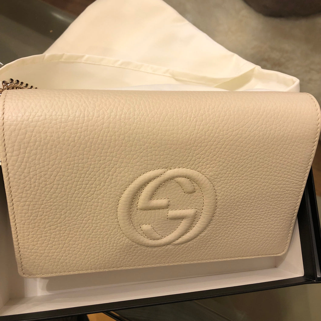 Gucci Soho Wallet with Removable Chain in Ivory
