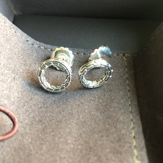 John Hardy Carved Chain Stud Earring