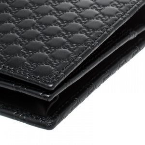 Gucci Microguccissima Leather Shoulder Bag in Black