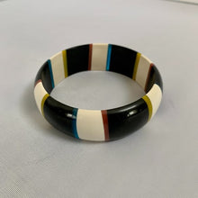 Load image into Gallery viewer, Gavriel Striped Bangle Bracelet in Black and White
