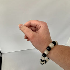 Gavriel Oversized Resin Beaded Bracelet in Black and White