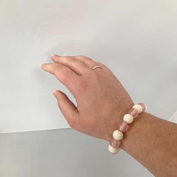 Gavriel Resin Beaded Bracelet in Pink and White
