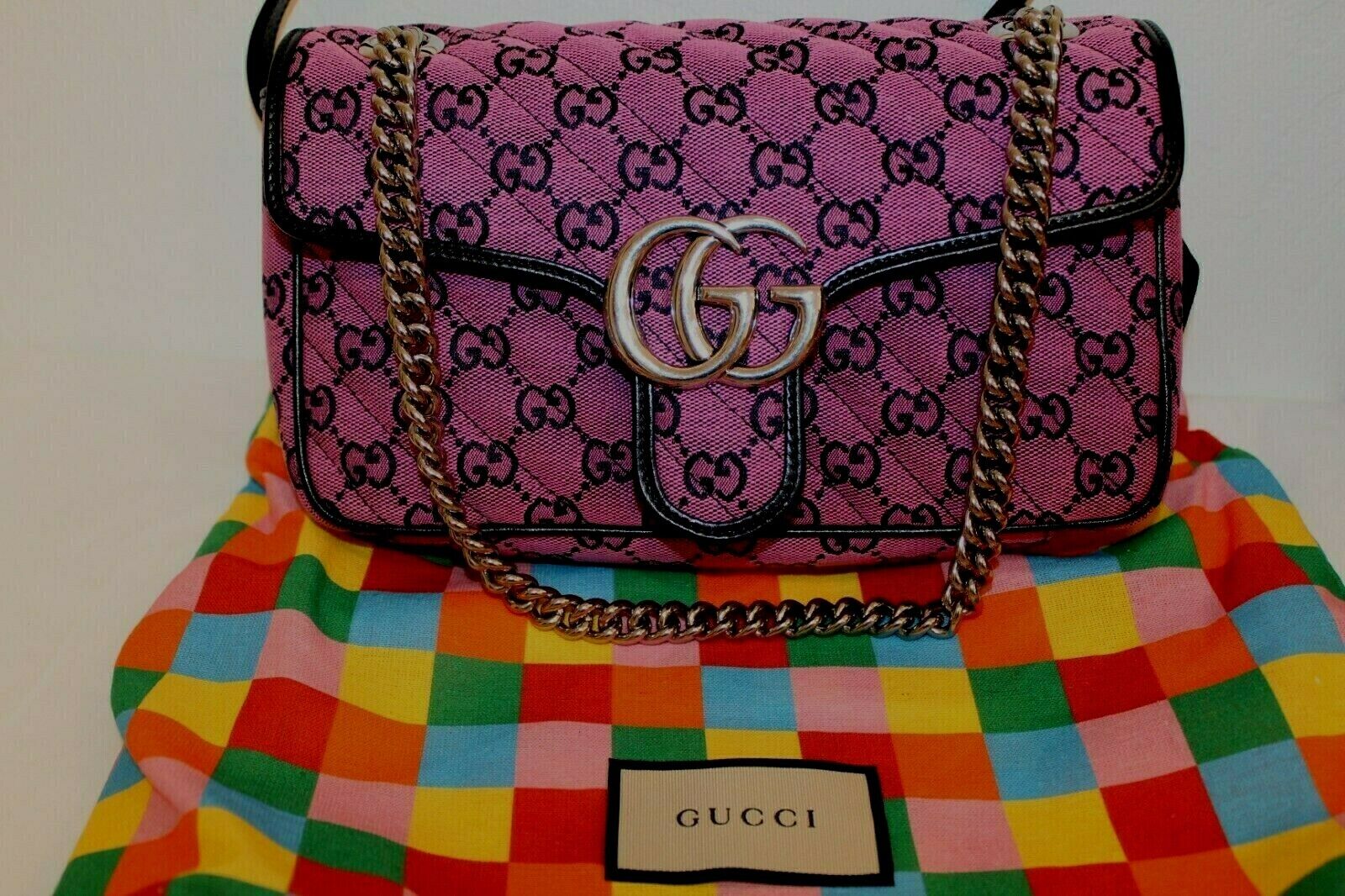 Gucci Mini GG Marmont Shoulder Bag in Pink