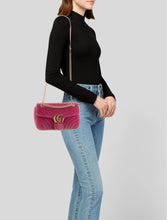 Load image into Gallery viewer, Gucci GG Marmont Shoulder Bag in Pink Velvet