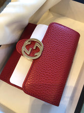 Load image into Gallery viewer, Gucci Interlocking GG French Wallet in Red