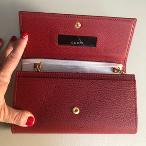 Gucci Marmont Leather Chain Wallet in Red