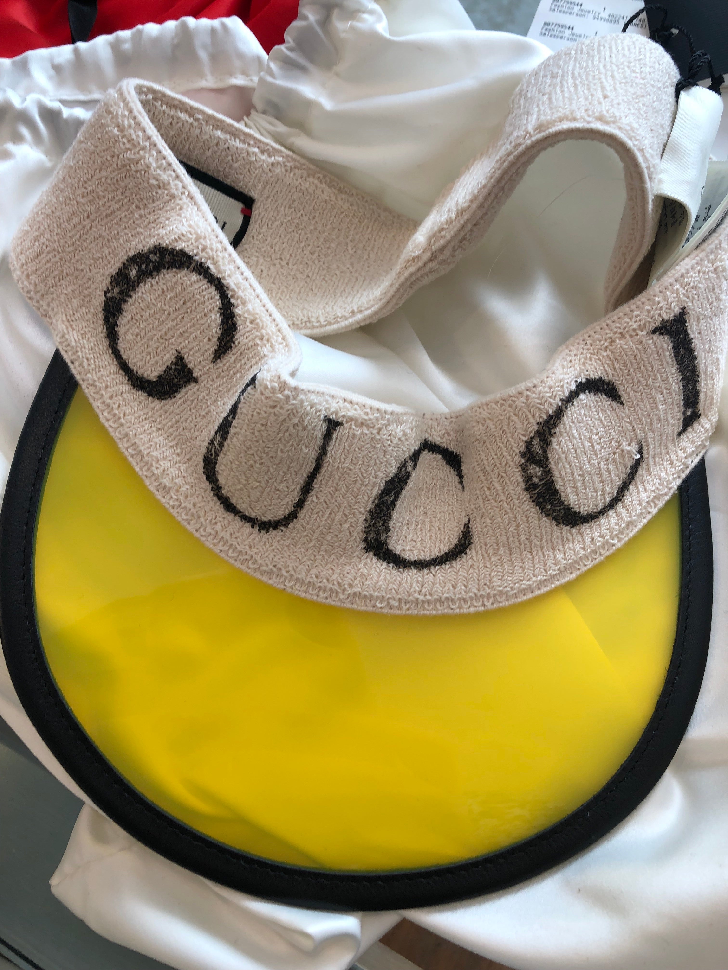 Gucci Yellow Vinyl Visor with Banded Handband – Gavriel.us display picture 2