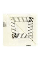 Load image into Gallery viewer, Gucci NY Yankees Scarf in Ivory